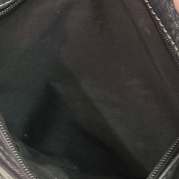 Black Leather Crossbody Bag - Picture 4 of 7